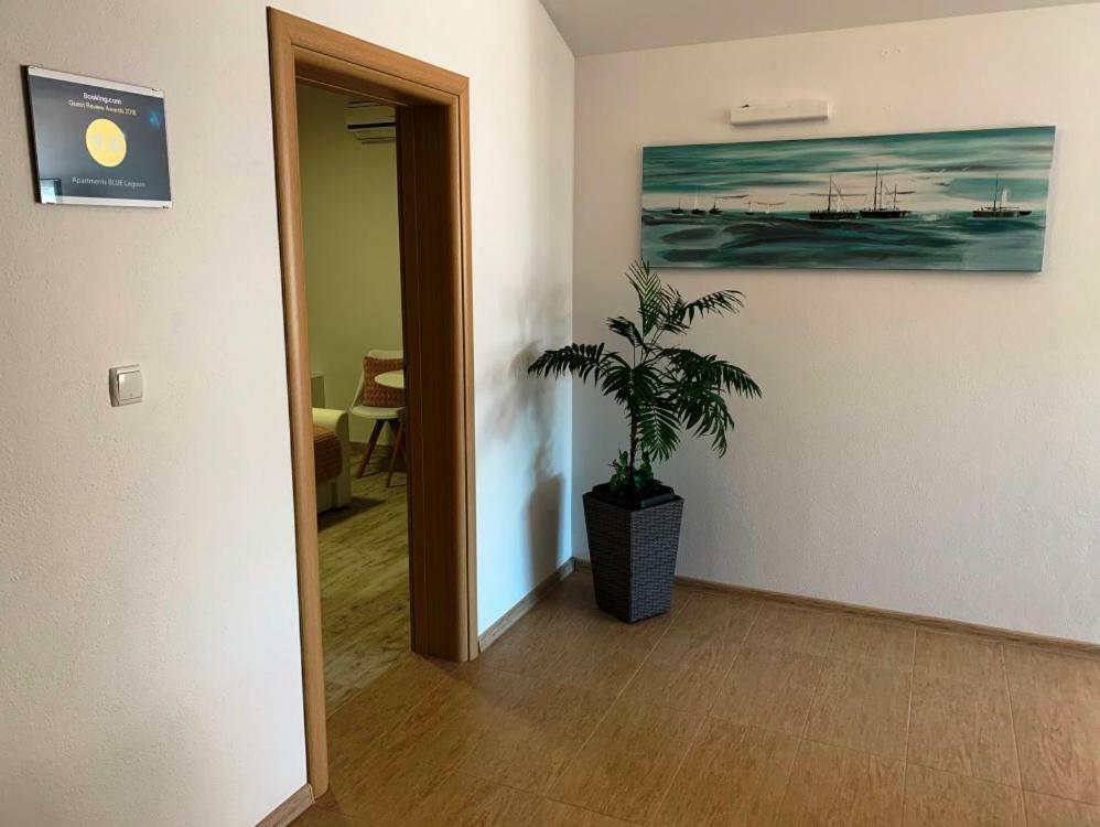 Apartments Blue Lagoon Трогир Экстерьер фото